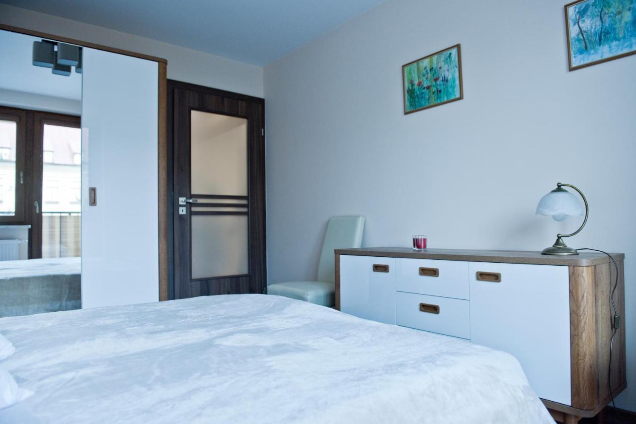 Academy Apartment Cieszyn Cieszyn  Extérieur photo